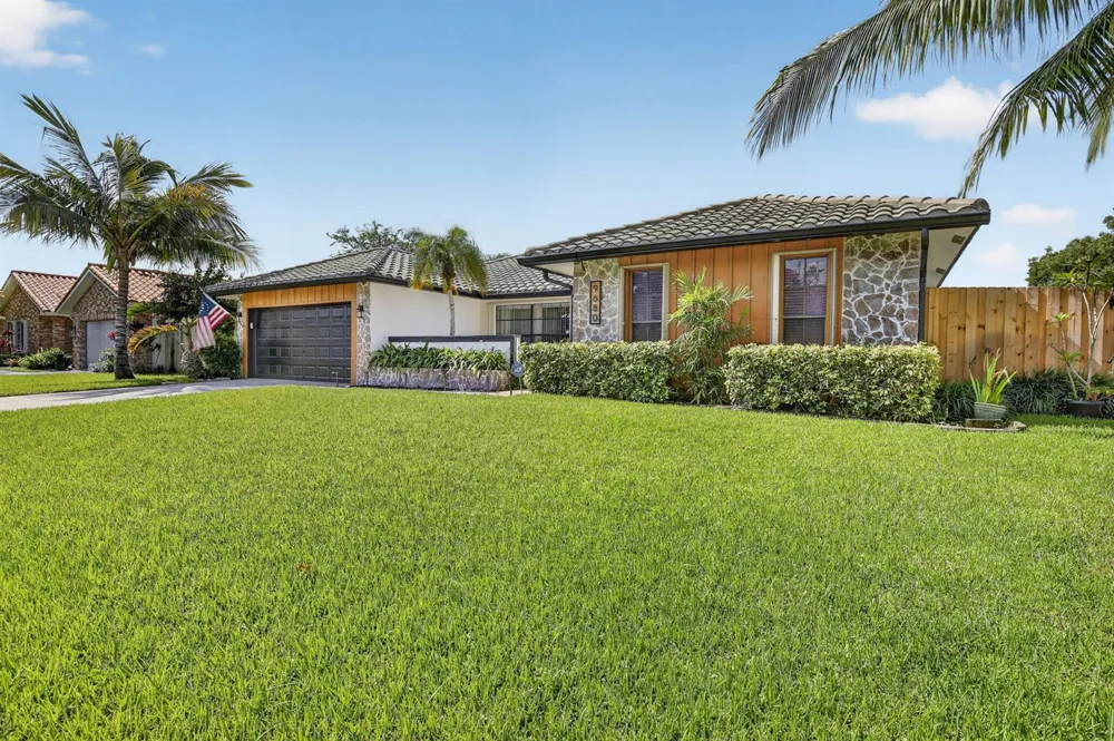 9680 NW 10th Court Plantation, FL 33322