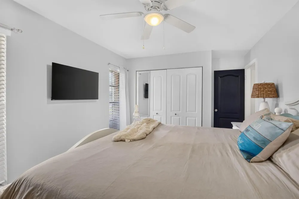 9680 NW 10th Court Plantation, FL 33322
