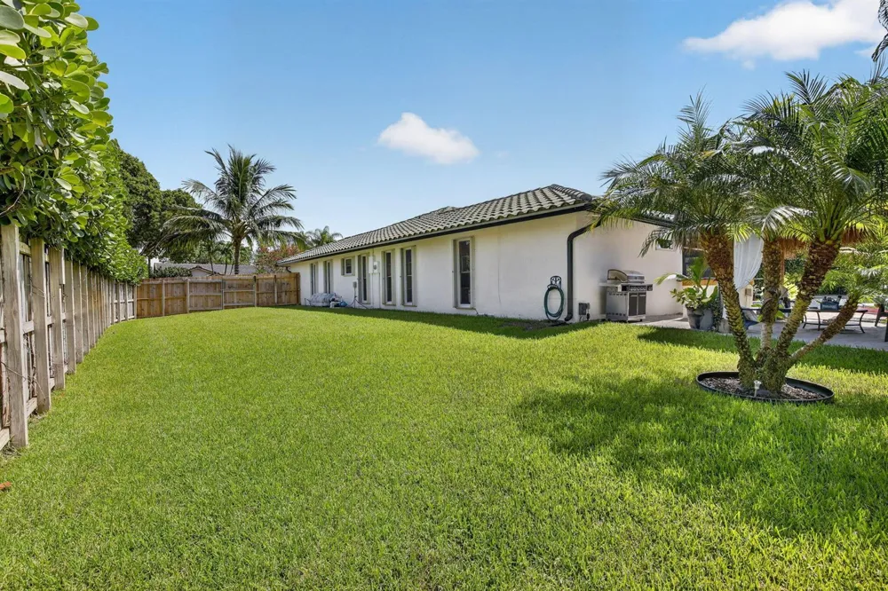 9680 NW 10th Court Plantation, FL 33322