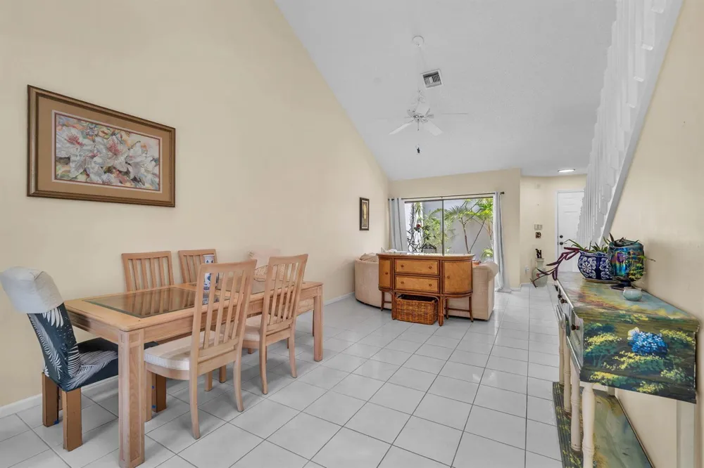 1109 LANDINGS BOULEVARD 