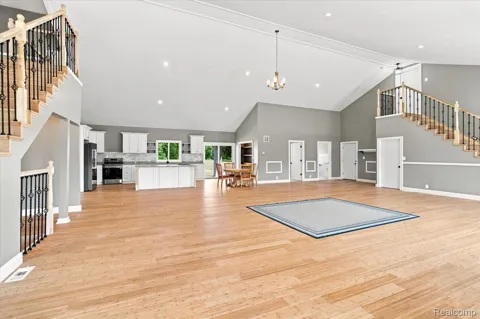 1546 Ashley Lane