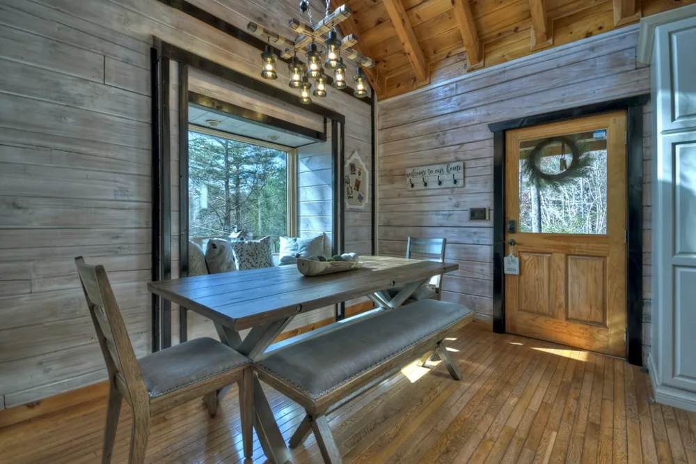 133 Rocky Road Cherry Log, GA 30522