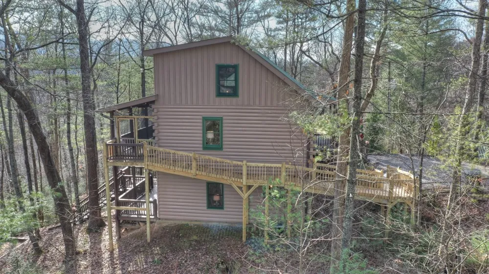 133 Rocky Road Cherry Log, GA 30522