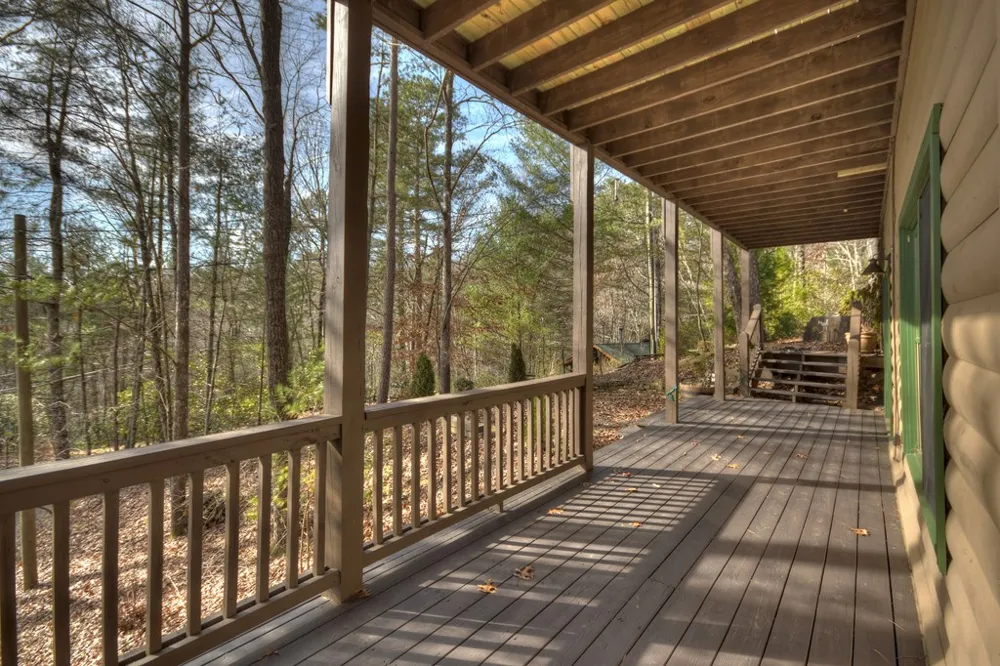 133 Rocky Road Cherry Log, GA 30522