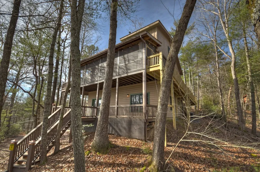 133 Rocky Road Cherry Log, GA 30522