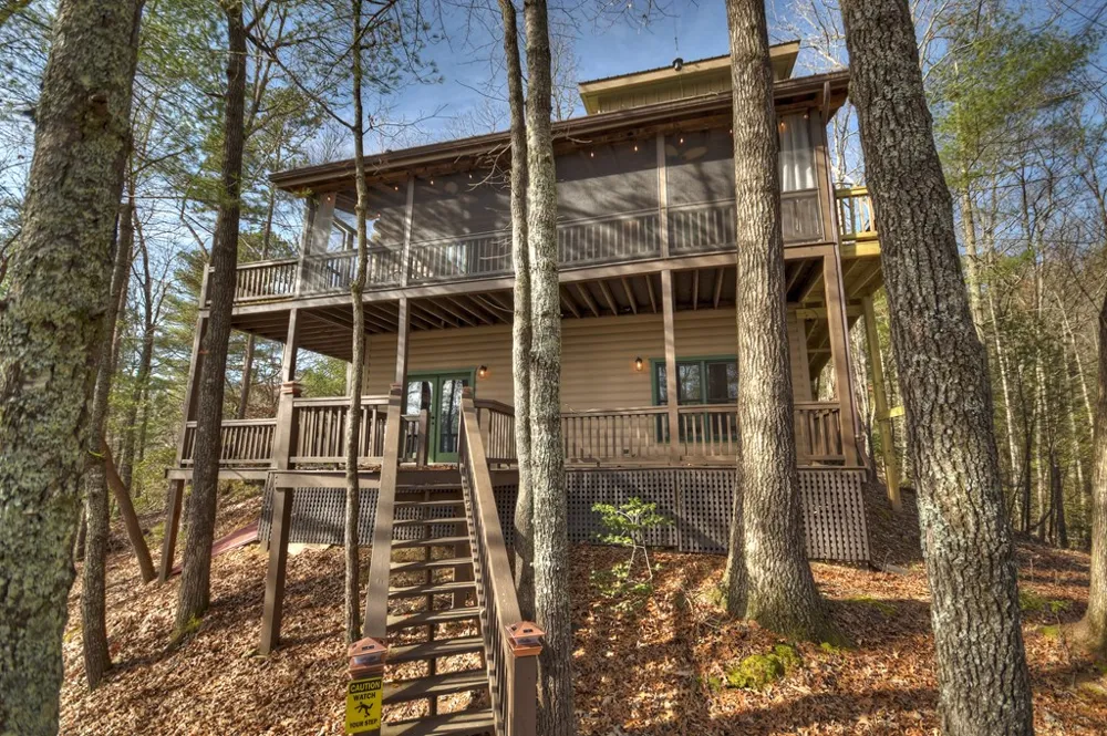 133 Rocky Road Cherry Log, GA 30522