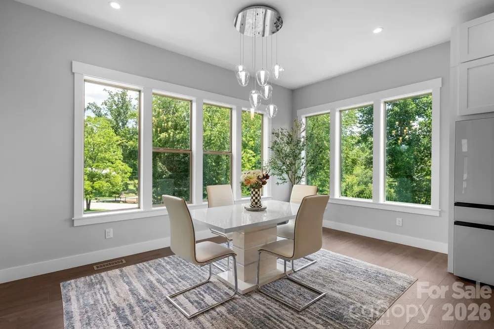 549 Daniel Circle Drive Mills River, NC 28759