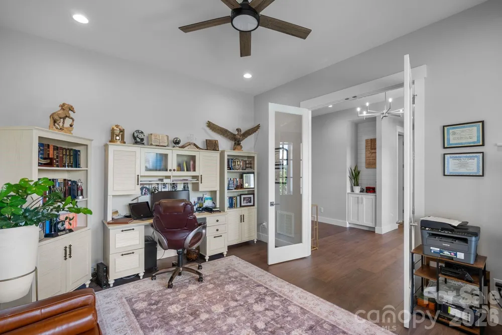 549 Daniel Circle Drive Mills River, NC 28759