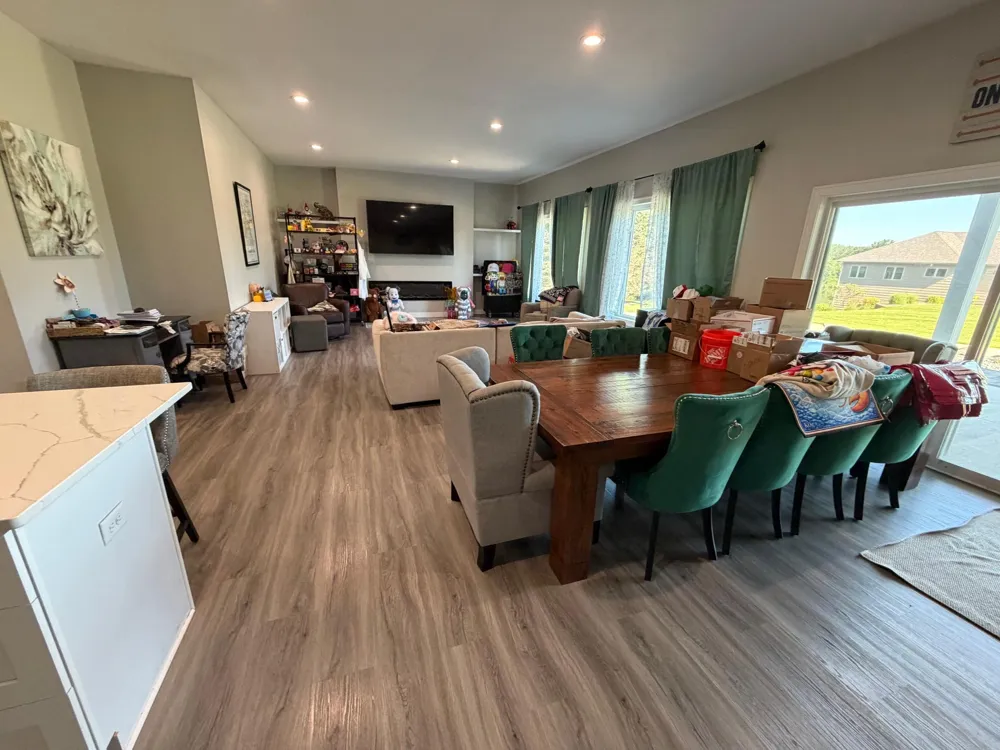 1740 Bay Oaks Drive Albert Lea, MN 56007