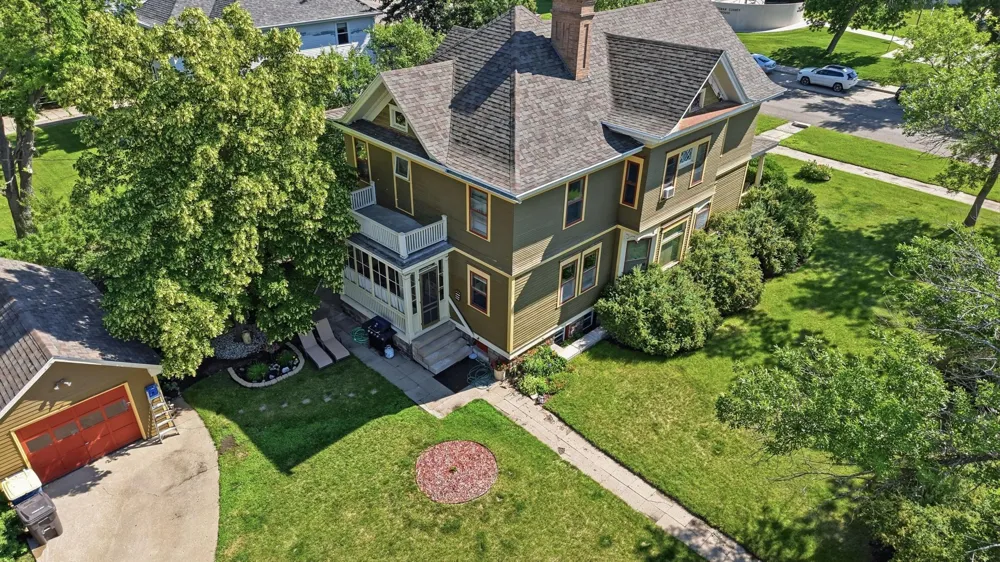 520 2nd Avenue SE Jamestown, ND 58401