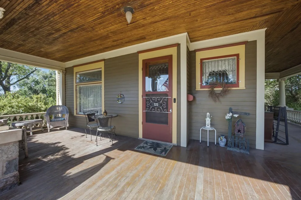520 2nd Avenue SE Jamestown, ND 58401
