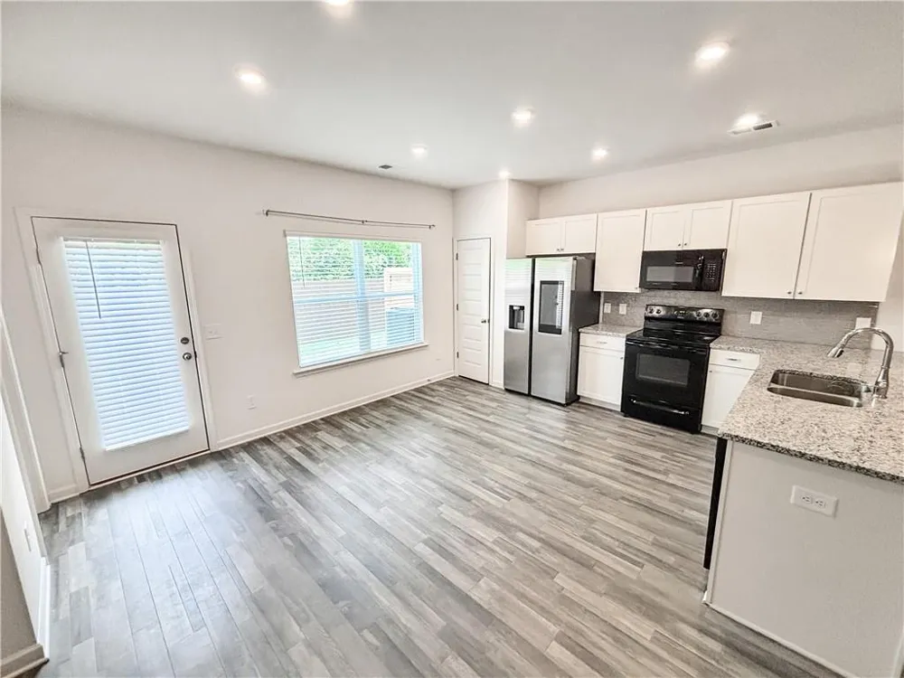5784 Silver Lake Drive Mableton, GA 30126