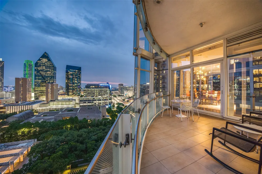 1918 Olive Street #1603 Dallas, TX 75201