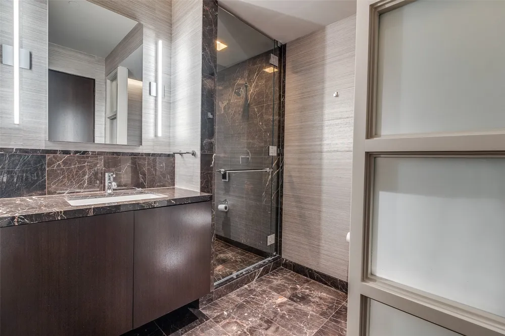 1918 Olive Street #1603 Dallas, TX 75201