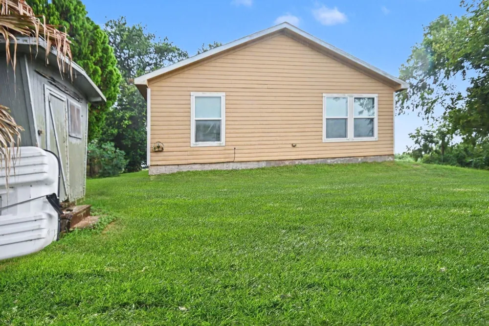 2932 Shady Creek Lane Freeport, TX 77541