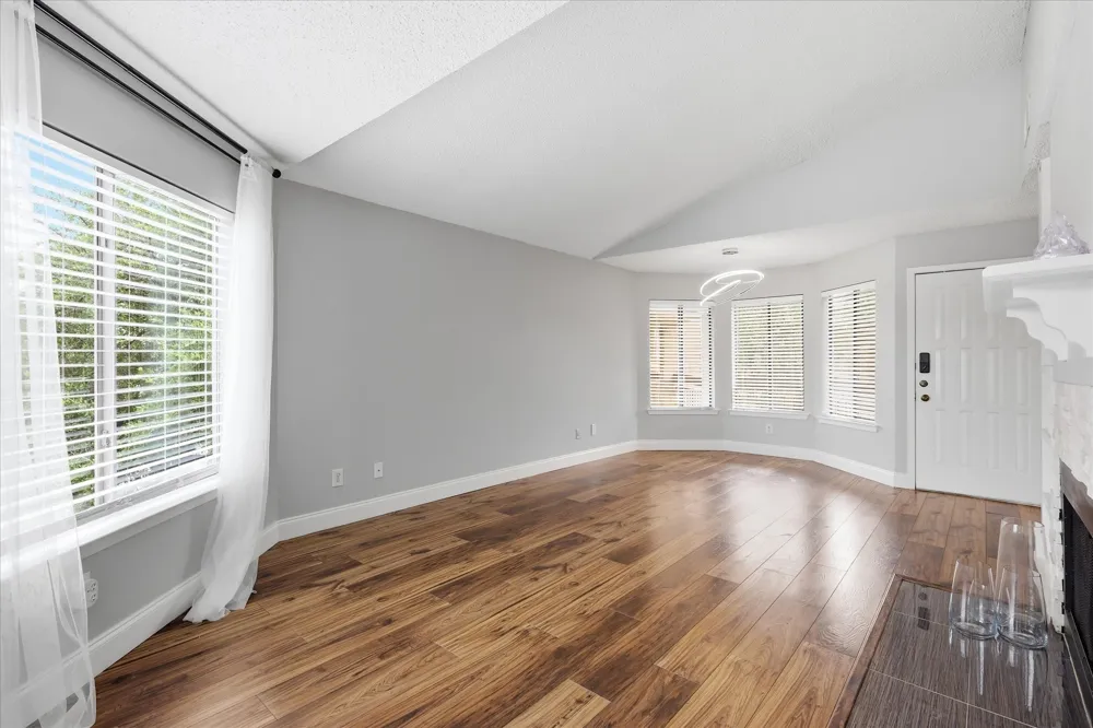 5550 Spring Valley Road #A31 Dallas, TX 75254