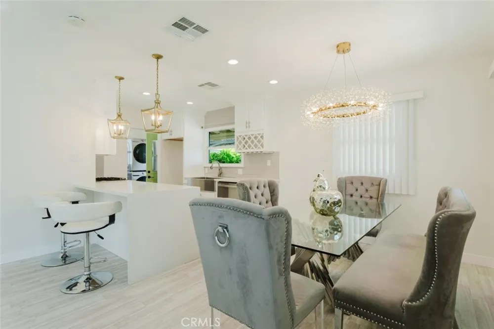 10423 Mcclemont Avenue Tujunga, CA 91042