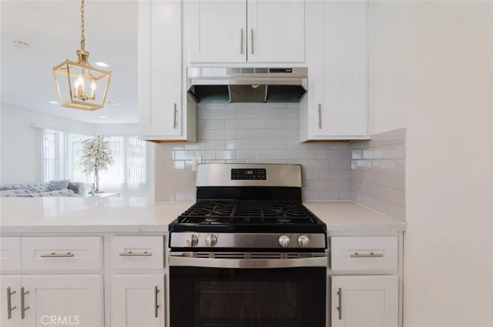 10423 Mcclemont Avenue Tujunga, CA 91042