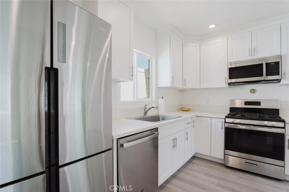 10423 Mcclemont Avenue Tujunga, CA 91042