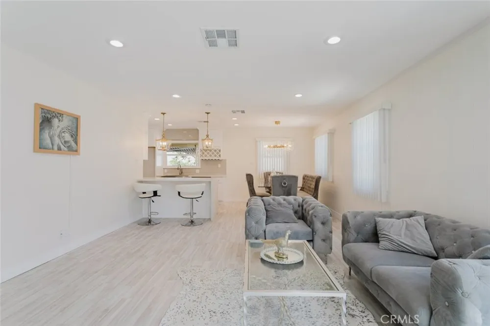 10423 Mcclemont Avenue Tujunga, CA 91042