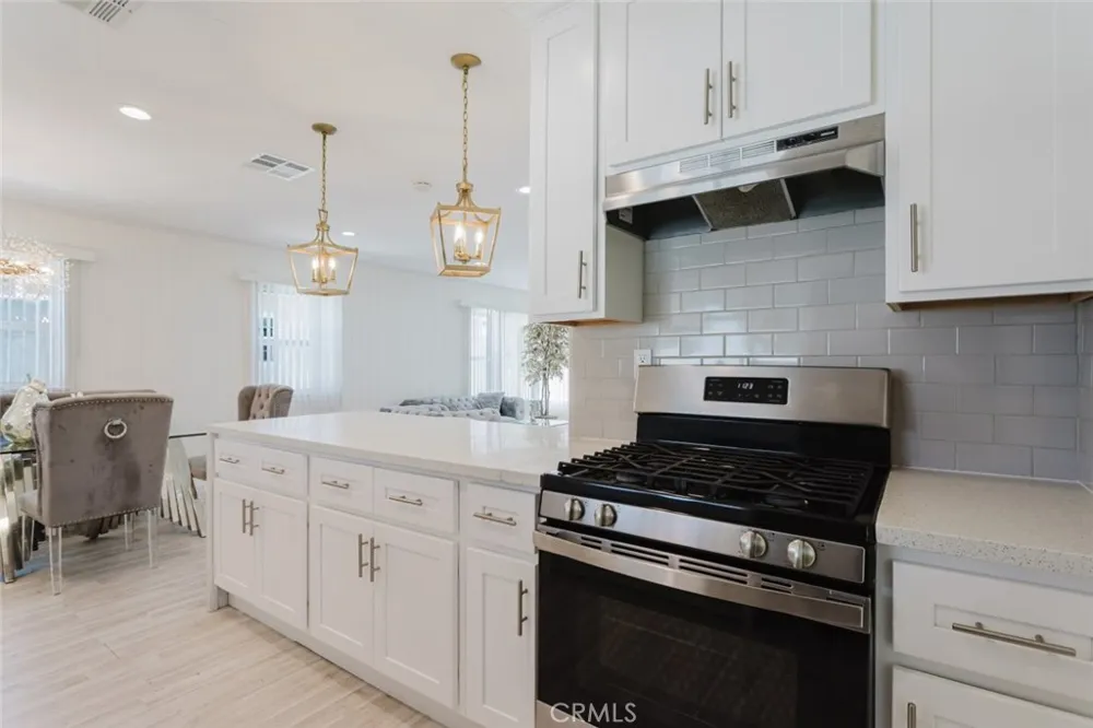 10423 Mcclemont Avenue Tujunga, CA 91042