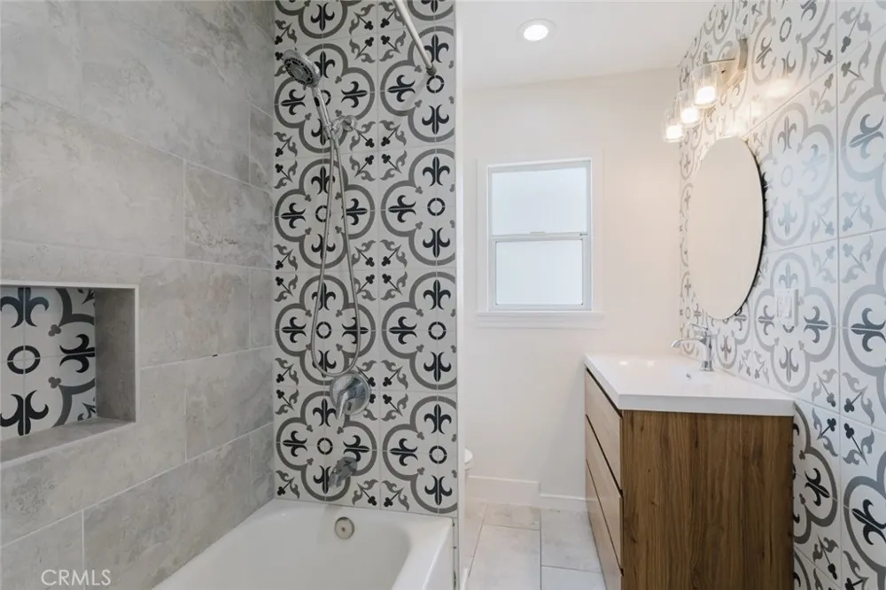 10423 Mcclemont Avenue Tujunga, CA 91042