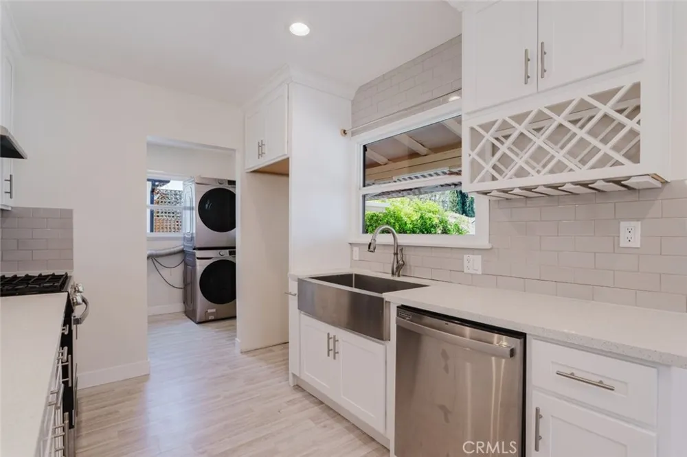 10423 Mcclemont Avenue Tujunga, CA 91042