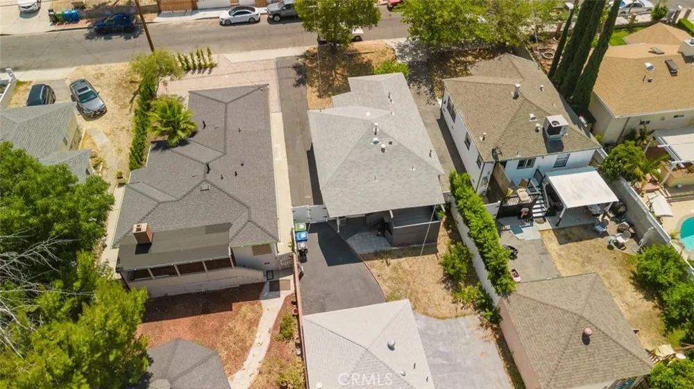 10423 Mcclemont Avenue Tujunga, CA 91042