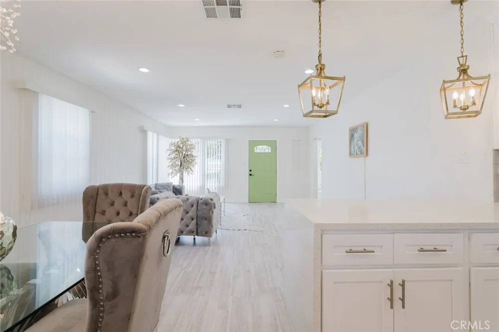10423 Mcclemont Avenue Tujunga, CA 91042