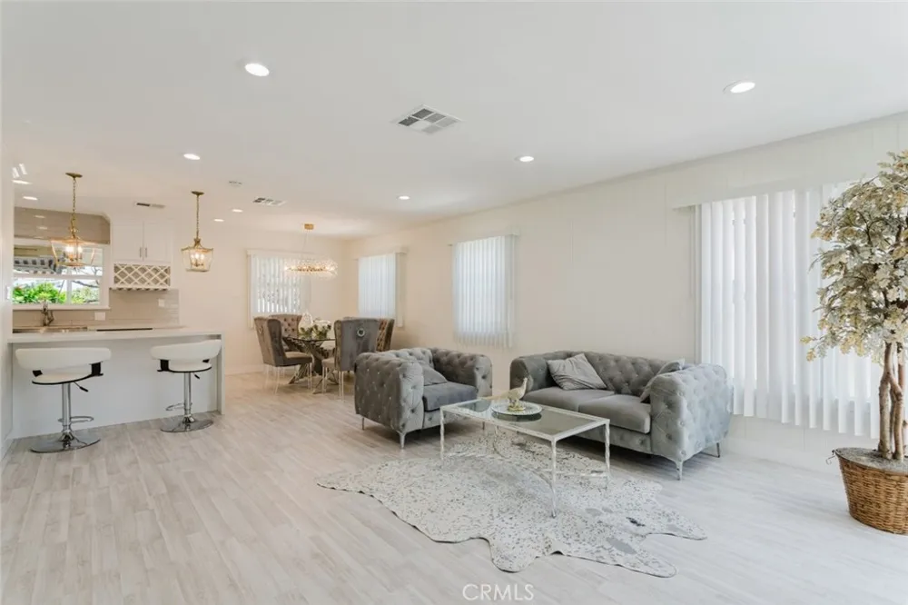 10423 Mcclemont Avenue Tujunga, CA 91042