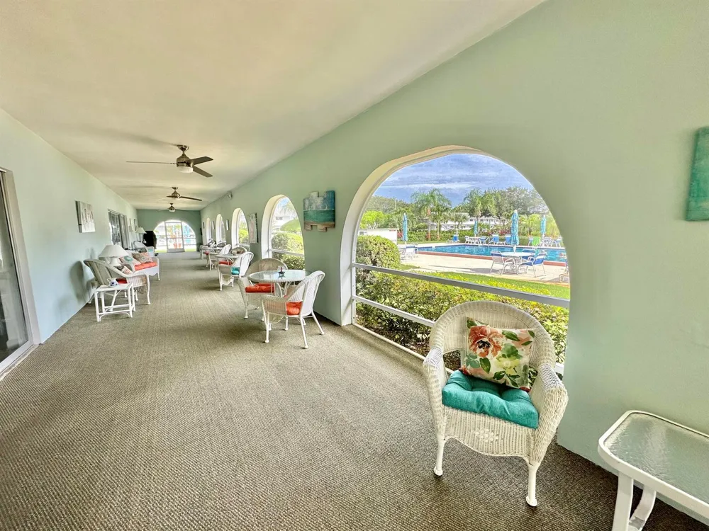 6 GARDEN STREET #204P Tequesta, FL 33469