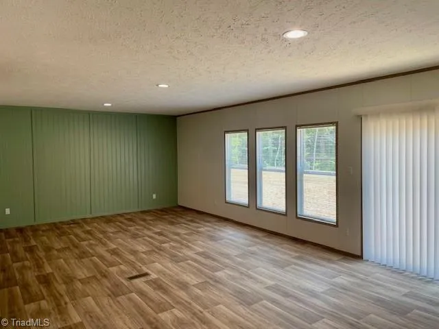 2764 Sowers Road Linwood, NC 27299