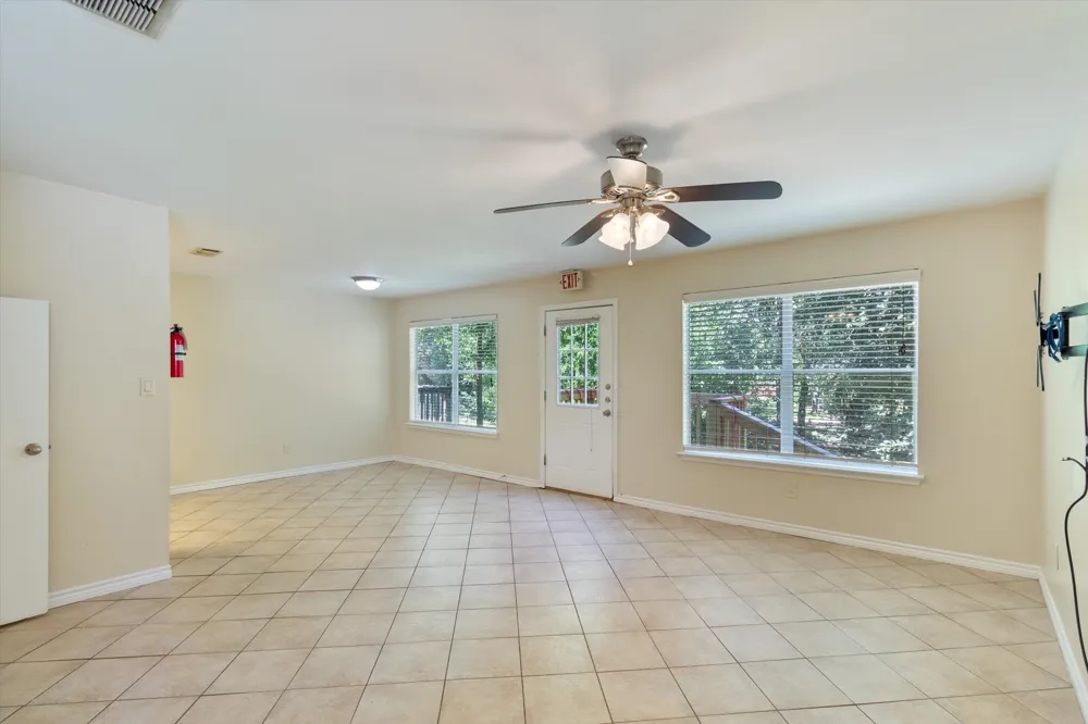 1013 Sagewood Trail #1013-1015 San Marcos, TX 78666