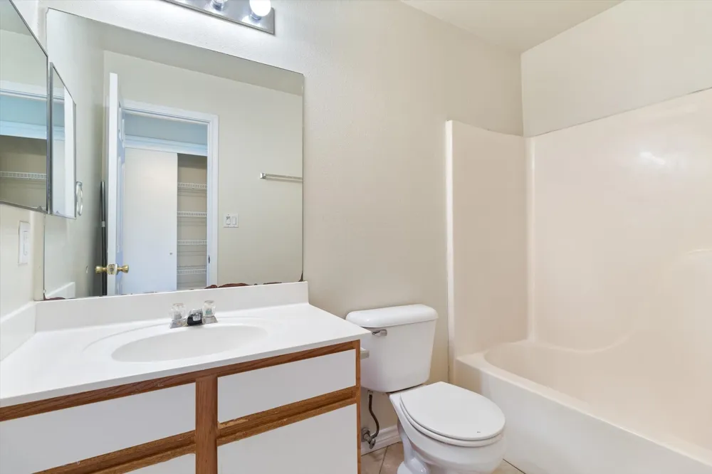 1013 Sagewood Trail #1013-1015 San Marcos, TX 78666