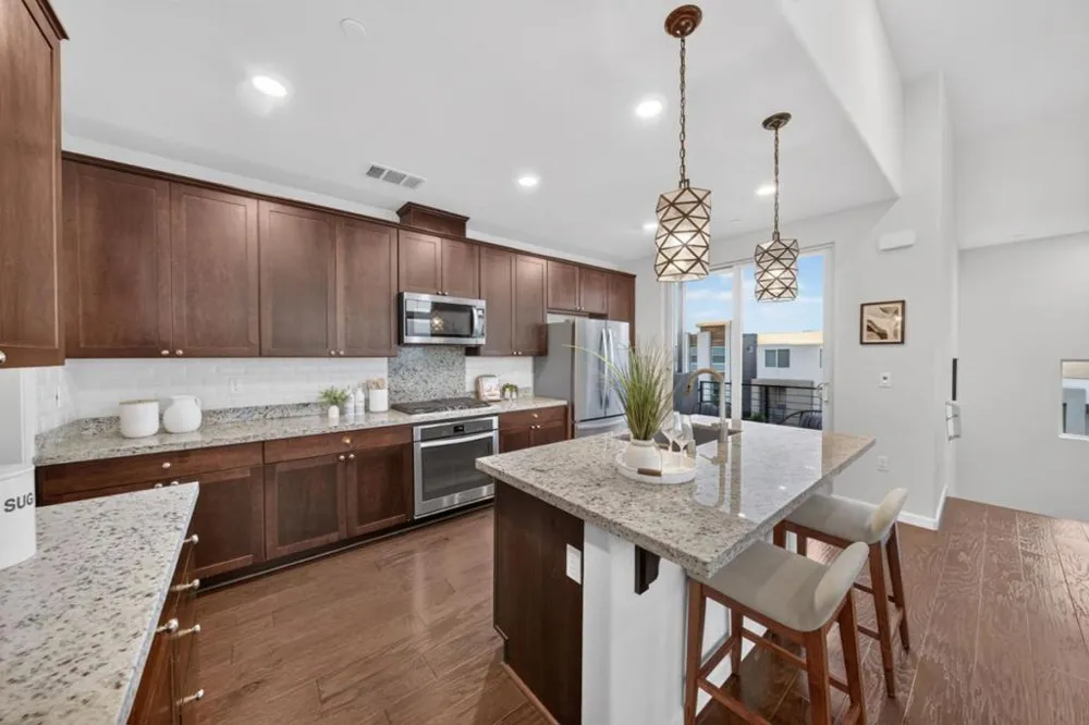 3077 Valley Of Hearts Delight Place #6 San Jose, CA 95136