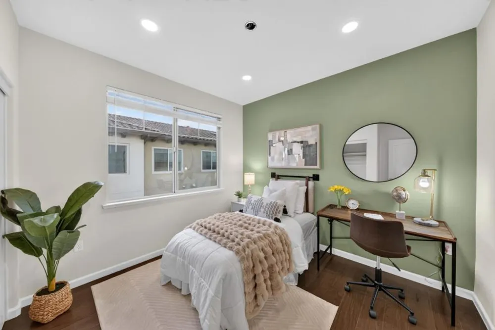 3077 Valley Of Hearts Delight Place #6 San Jose, CA 95136