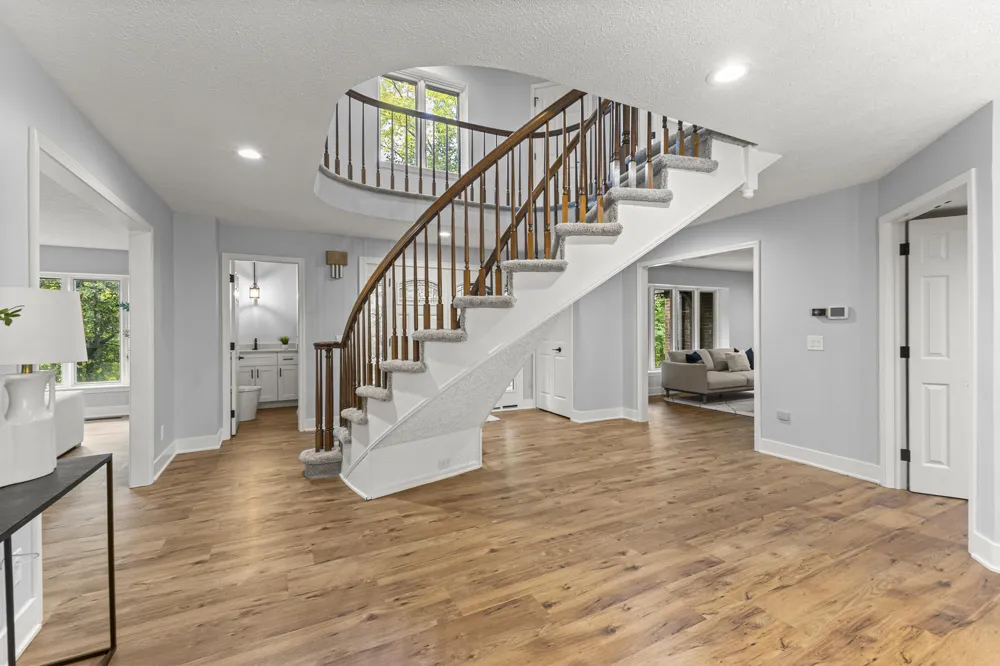 27155 Drake Road Farmington Hills, MI 48331