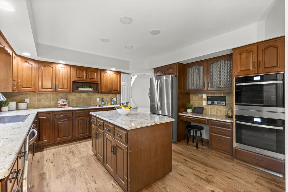 27155 Drake Road Farmington Hills, MI 48331