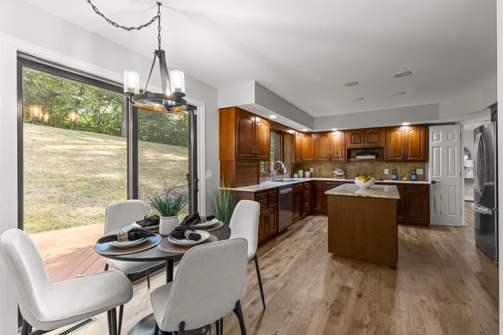 27155 Drake Road Farmington Hills, MI 48331