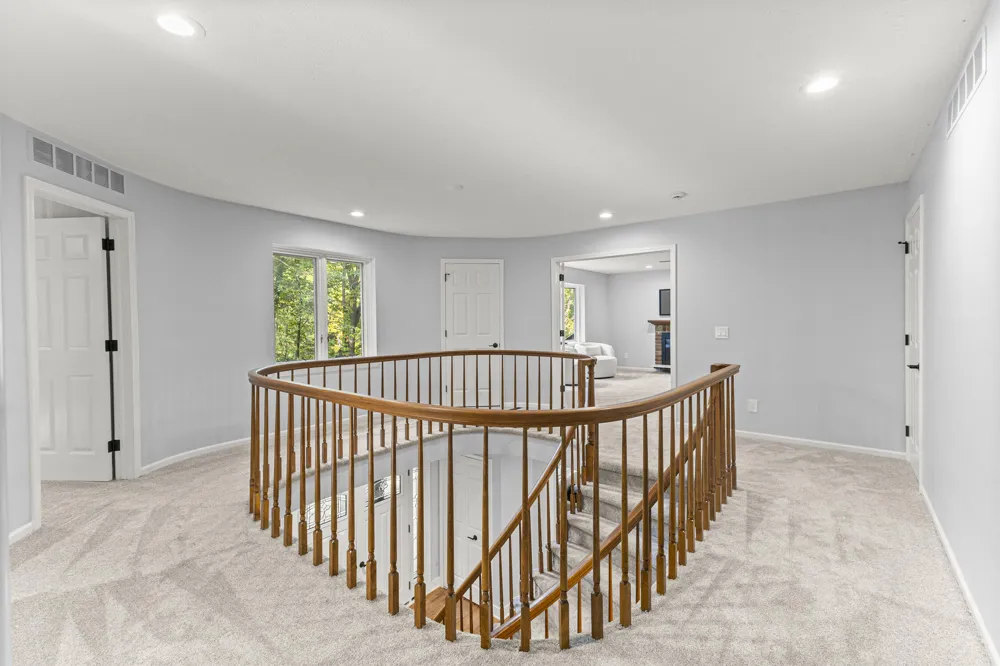 27155 Drake Road Farmington Hills, MI 48331