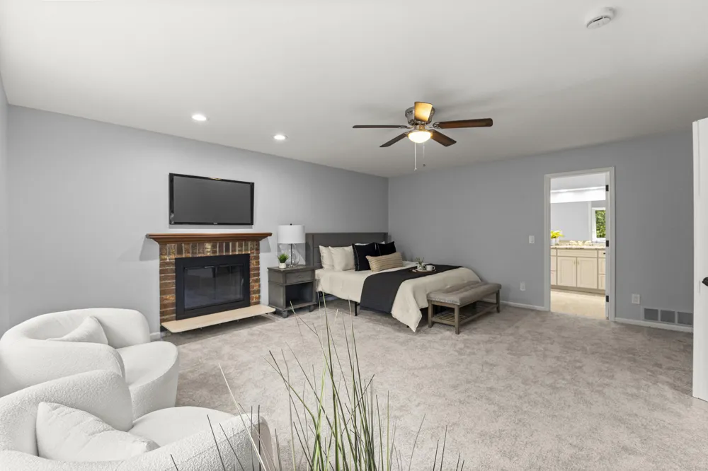 27155 Drake Road Farmington Hills, MI 48331