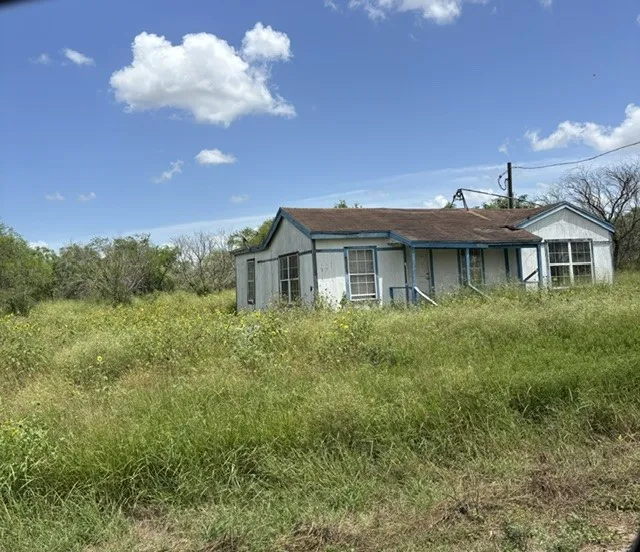 349 CR 304 Orange Grove, TX 78372