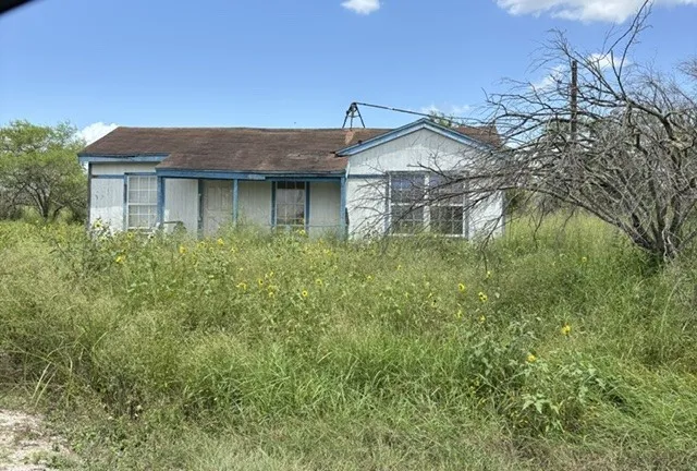 349 CR 304 Orange Grove, TX 78372