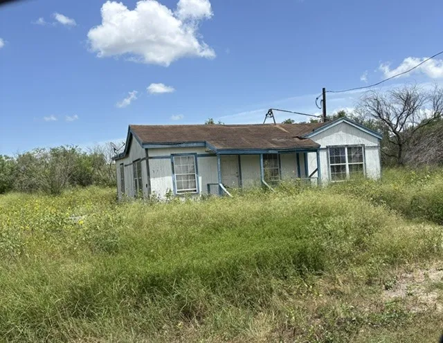 349 CR 304 Orange Grove, TX 78372