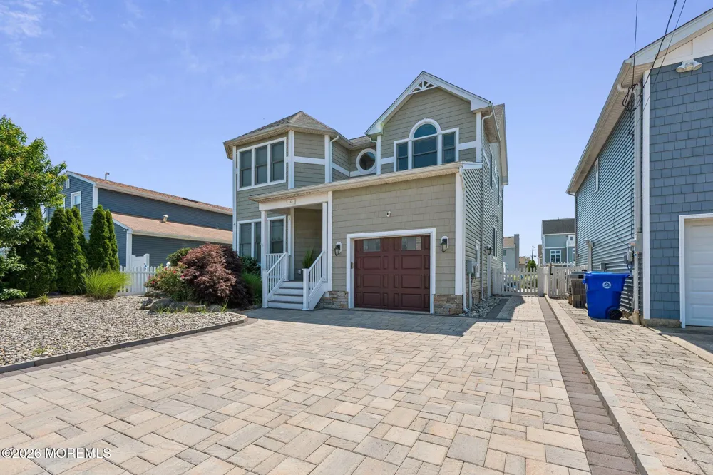 45 E Pampano Drive Brick, NJ 08723