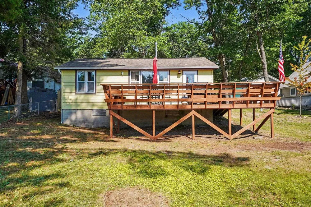 2086 Timber Trail Plainfield Township, MI 48748