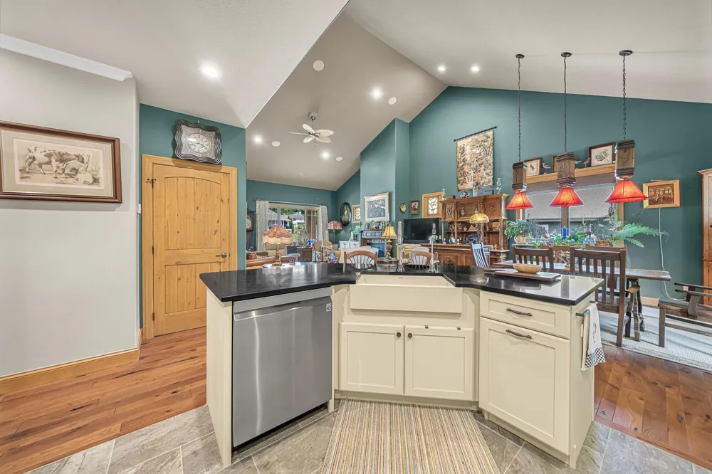 4166 Aquila Court Garfield Charter Township, MI 49684