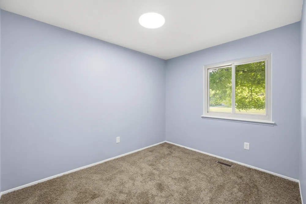 42039 Arthur Street Belleville, MI 48111