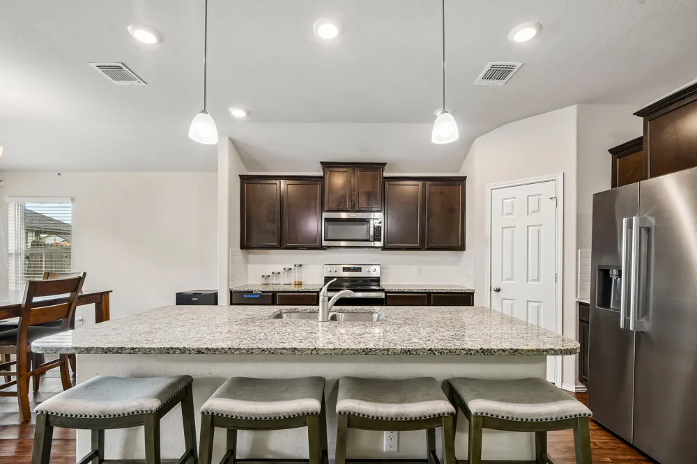 204 Bainbridge Drive Temple, TX 76502