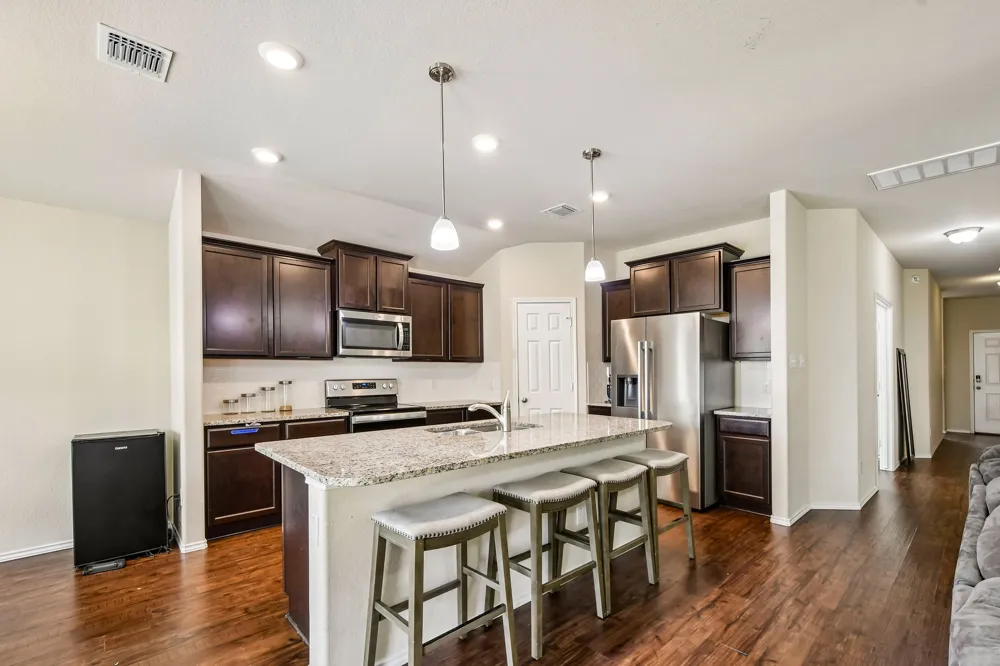 204 Bainbridge Drive Temple, TX 76502